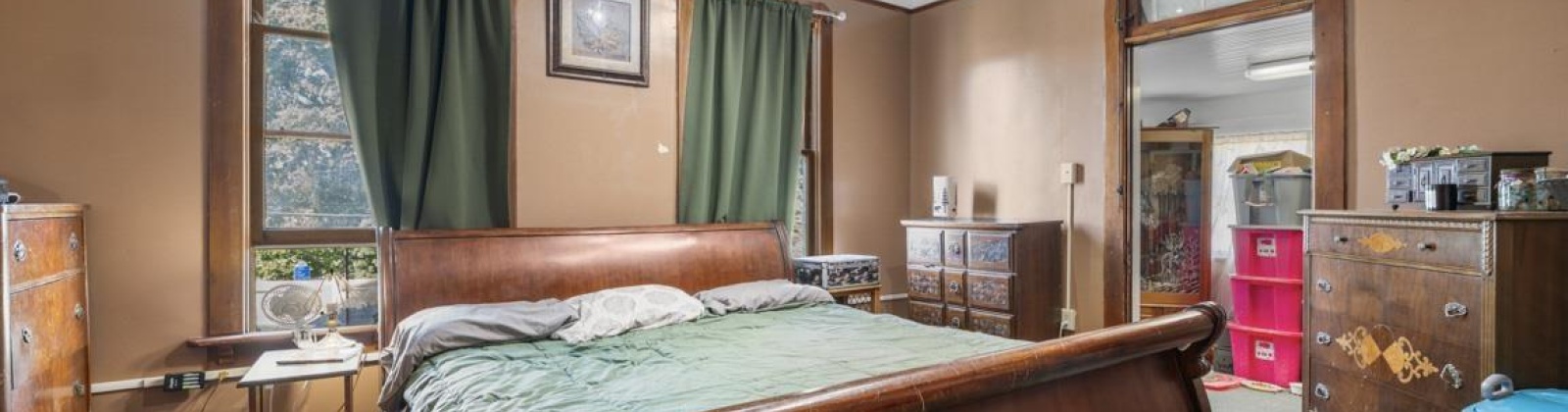 Wawawai Street, Colfax, Washington 99111, 6 Bedrooms Bedrooms, 0 ,2 BathroomsBathrooms,Houses,For Sale,Wawawai Street,0,287631