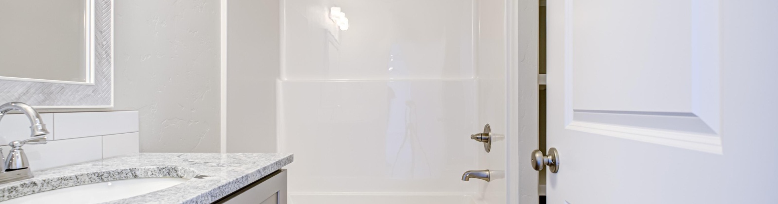 Elm Place, Kennewick, Washington 99337, 3 Bedrooms Bedrooms, 0 ,2 BathroomsBathrooms,Houses,For Sale,Elm Place,0,287632