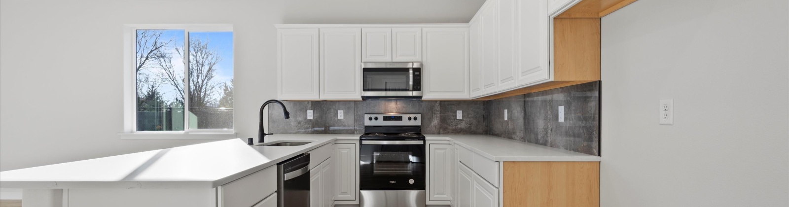 Ruth st, Walla Walla, Washington 99362, 6 Bedrooms Bedrooms, 0 ,4 BathroomsBathrooms,Multi-family,For Sale,Ruth st,0,287646