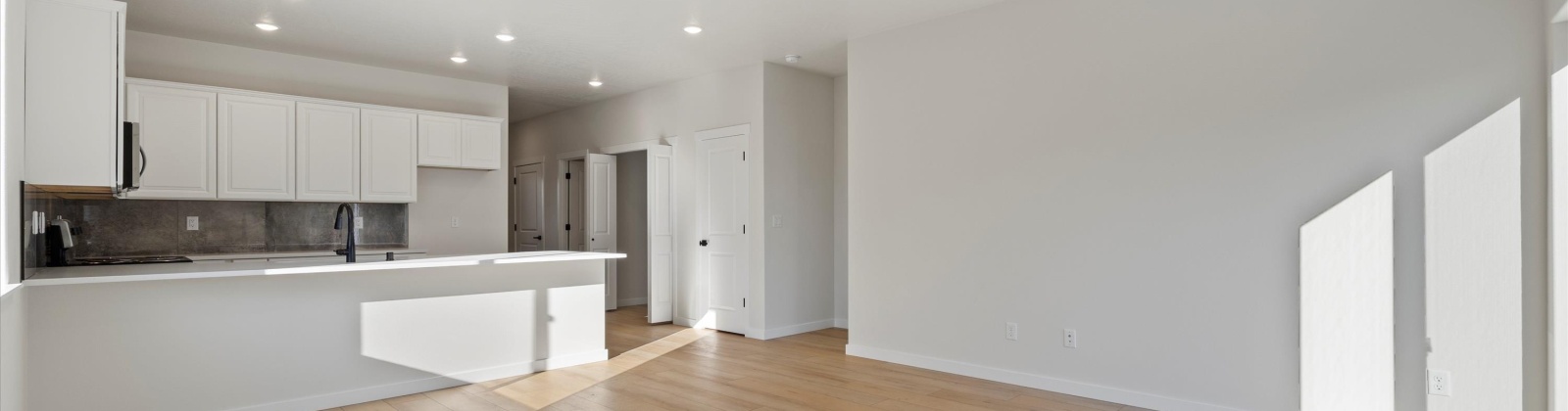 Ruth st, Walla Walla, Washington 99362, 6 Bedrooms Bedrooms, 0 ,4 BathroomsBathrooms,Multi-family,For Sale,Ruth st,0,287646