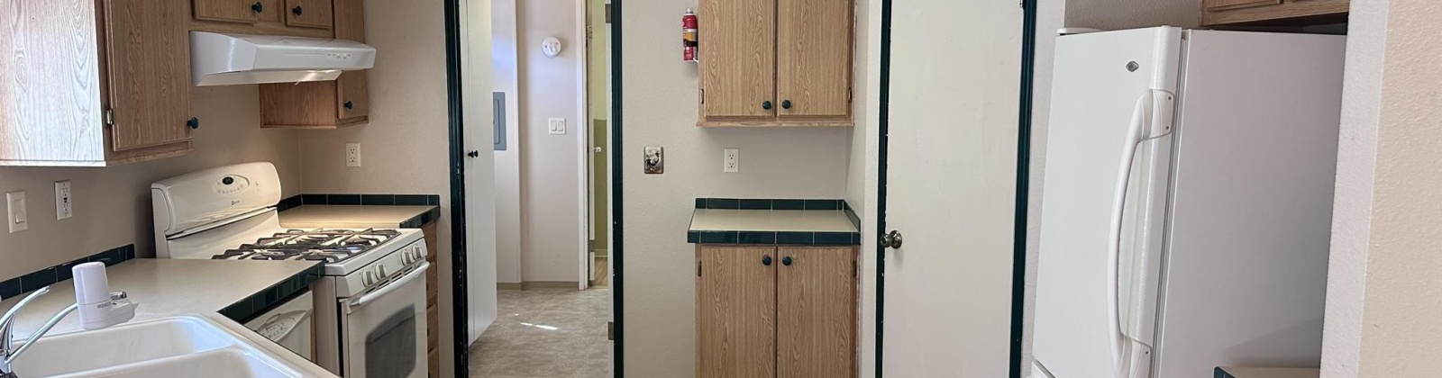 Golden Hills, Pullman, Washington 99163, 3 Bedrooms Bedrooms, 0 ,2 BathroomsBathrooms,Manufactured Homes,For Sale,Golden Hills,0,287660