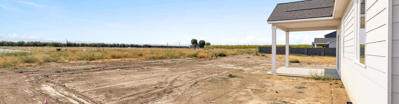 Amberly Ave, Grandview, Washington 98930, 3 Bedrooms Bedrooms, 0 ,2 BathroomsBathrooms,Houses,For Sale,Amberly Ave,0,287637