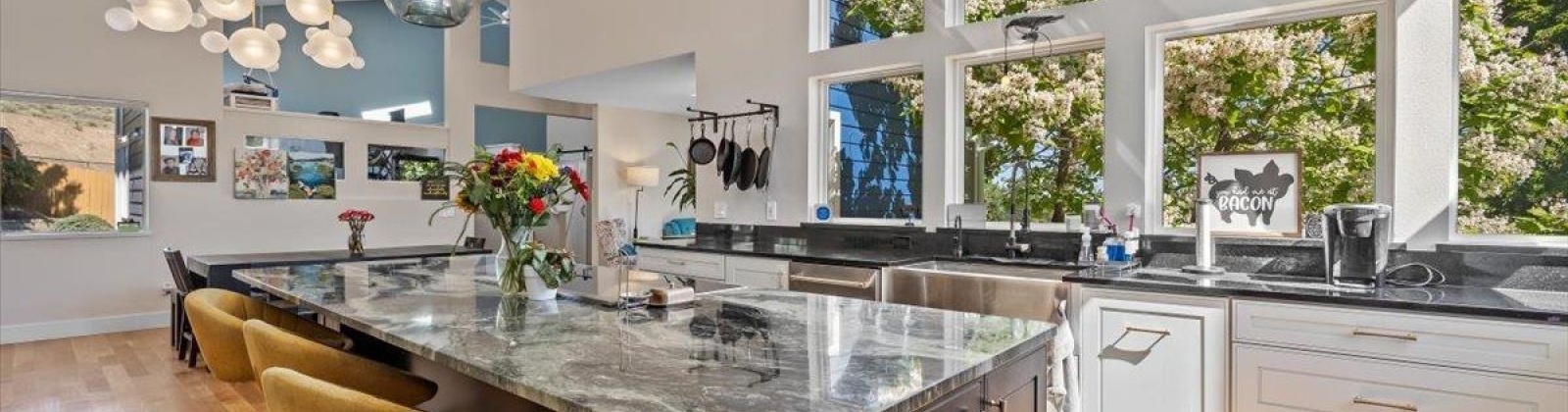 High Meadows Street, Richland, Washington 99352, 5 Bedrooms Bedrooms, 0 ,4 BathroomsBathrooms,Houses,For Sale,High Meadows Street,0,287658