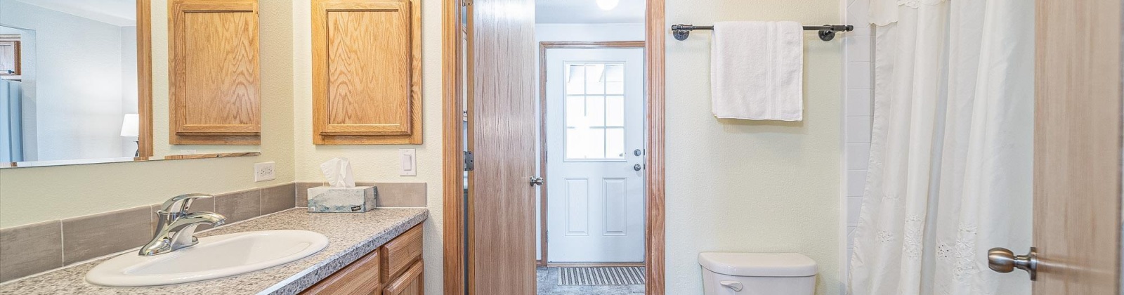 Old Inland Empire Hwy, Prosser, Washington 99350, 3 Bedrooms Bedrooms, 0 ,2 BathroomsBathrooms,Manufactured Homes,For Sale,Old Inland Empire Hwy,0,287654