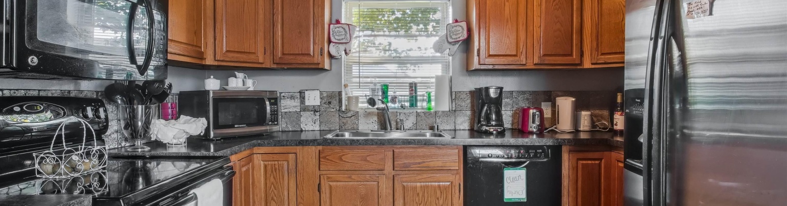 2nd Ave, Kennewick, Washington 99336, 5 Bedrooms Bedrooms, 0 ,2 BathroomsBathrooms,Houses,For Sale,2nd Ave,0,287668