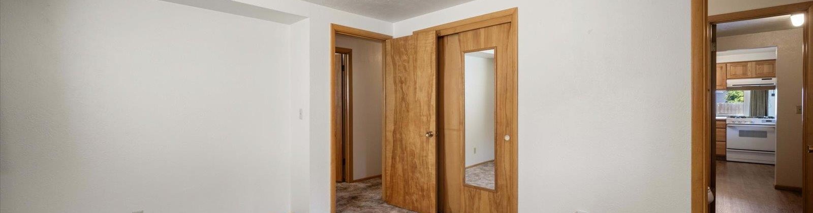 Taylor St., Sunnyside, Washington 98944, 4 Bedrooms Bedrooms, 0 ,3 BathroomsBathrooms,Houses,For Sale,Taylor St.,0,287675