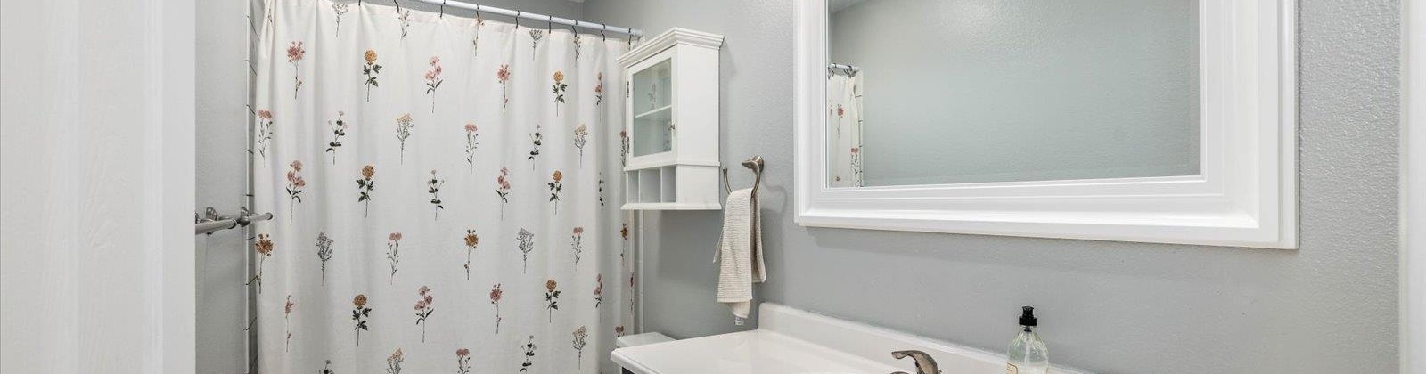 Oak Hill Ct, Richland, Washington 99352, 4 Bedrooms Bedrooms, 0 ,3 BathroomsBathrooms,Houses,For Sale,Oak Hill Ct,0,287687