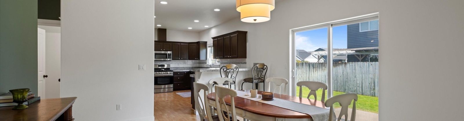 Cordova Ct., Pasco, Washington 99301, 4 Bedrooms Bedrooms, 0 ,3 BathroomsBathrooms,Houses,For Sale,Cordova Ct.,0,287702