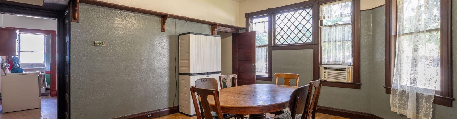 Albany Avenue, Kennewick, Washington 99336, 4 Bedrooms Bedrooms, 0 ,2 BathroomsBathrooms,Houses,For Sale,Albany Avenue,0,286839