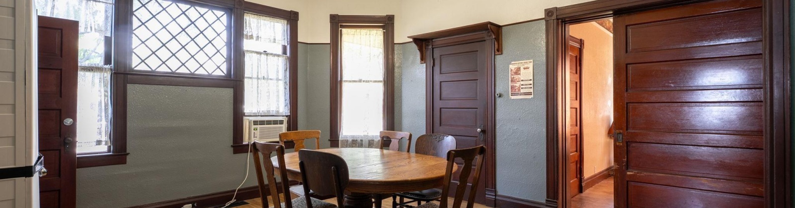 Albany Avenue, Kennewick, Washington 99336, 4 Bedrooms Bedrooms, 0 ,2 BathroomsBathrooms,Houses,For Sale,Albany Avenue,0,286839