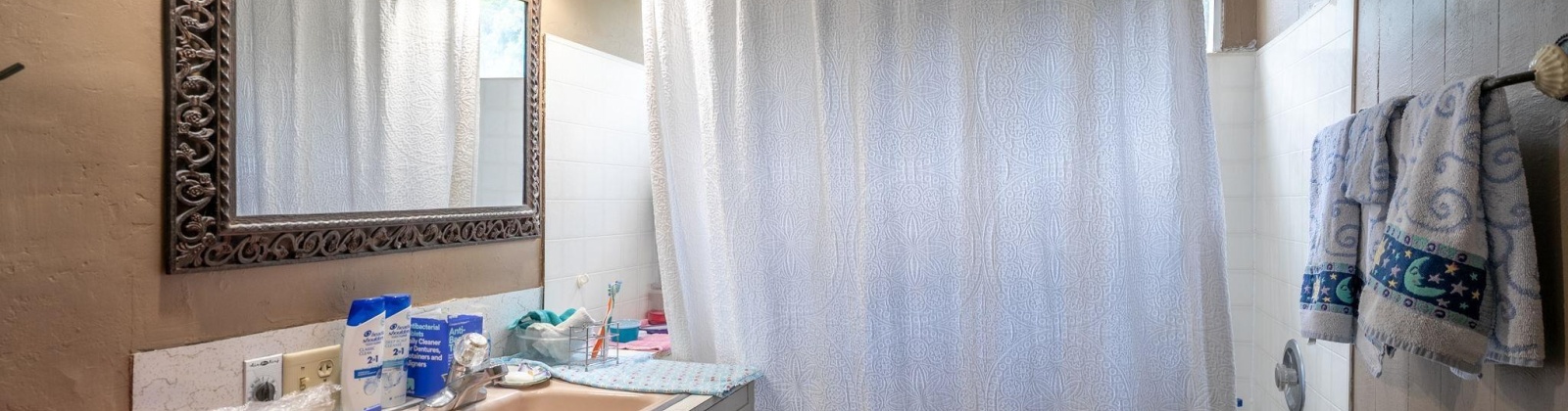 Albany Avenue, Kennewick, Washington 99336, 4 Bedrooms Bedrooms, 0 ,2 BathroomsBathrooms,Houses,For Sale,Albany Avenue,0,286839