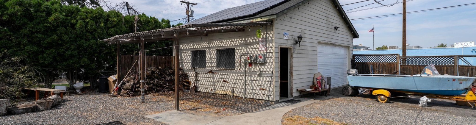 Albany Avenue, Kennewick, Washington 99336, 4 Bedrooms Bedrooms, 0 ,2 BathroomsBathrooms,Houses,For Sale,Albany Avenue,0,286839