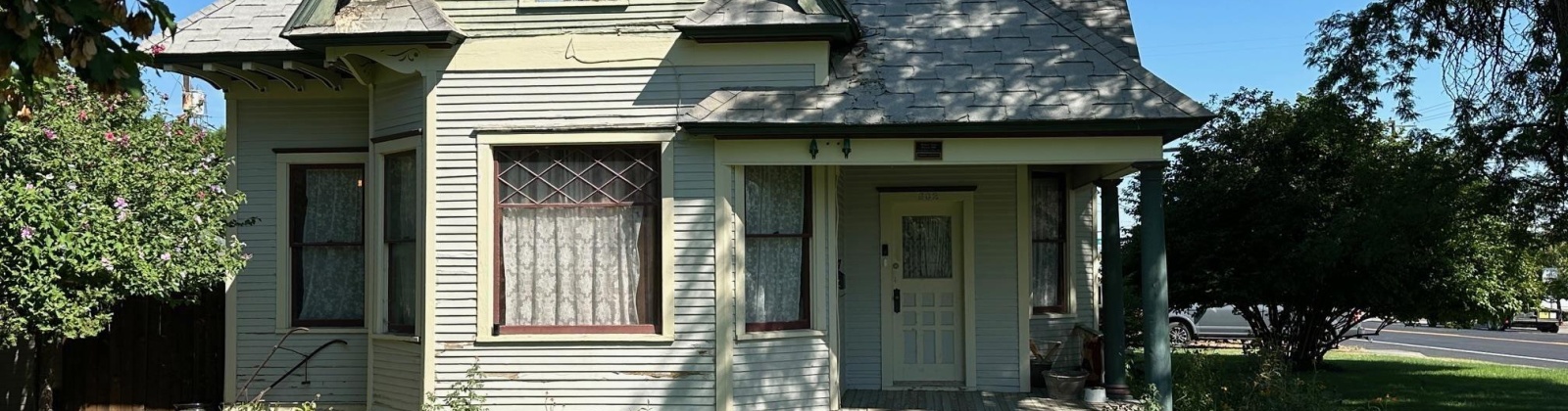 Albany Avenue, Kennewick, Washington 99336, 4 Bedrooms Bedrooms, 0 ,2 BathroomsBathrooms,Houses,For Sale,Albany Avenue,0,286839