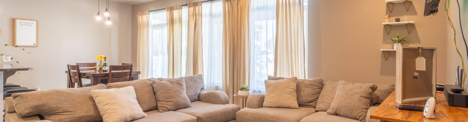 Birch Street, Moses Lake, Washington 98837, 5 Bedrooms Bedrooms, 0 ,3 BathroomsBathrooms,Houses,For Sale,Birch Street,0,287697