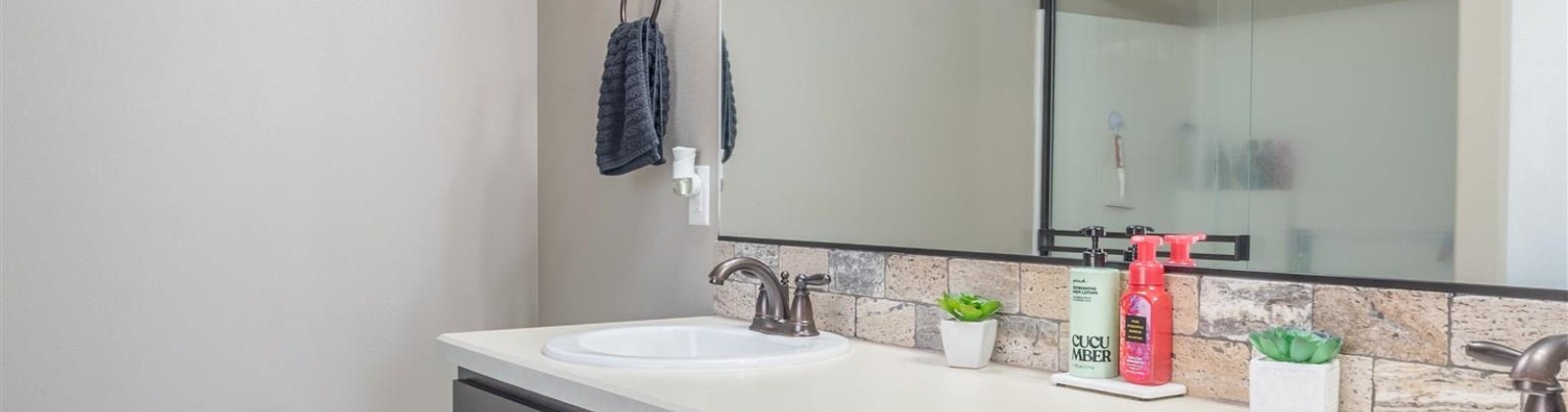 Birch Street, Moses Lake, Washington 98837, 5 Bedrooms Bedrooms, 0 ,3 BathroomsBathrooms,Houses,For Sale,Birch Street,0,287697