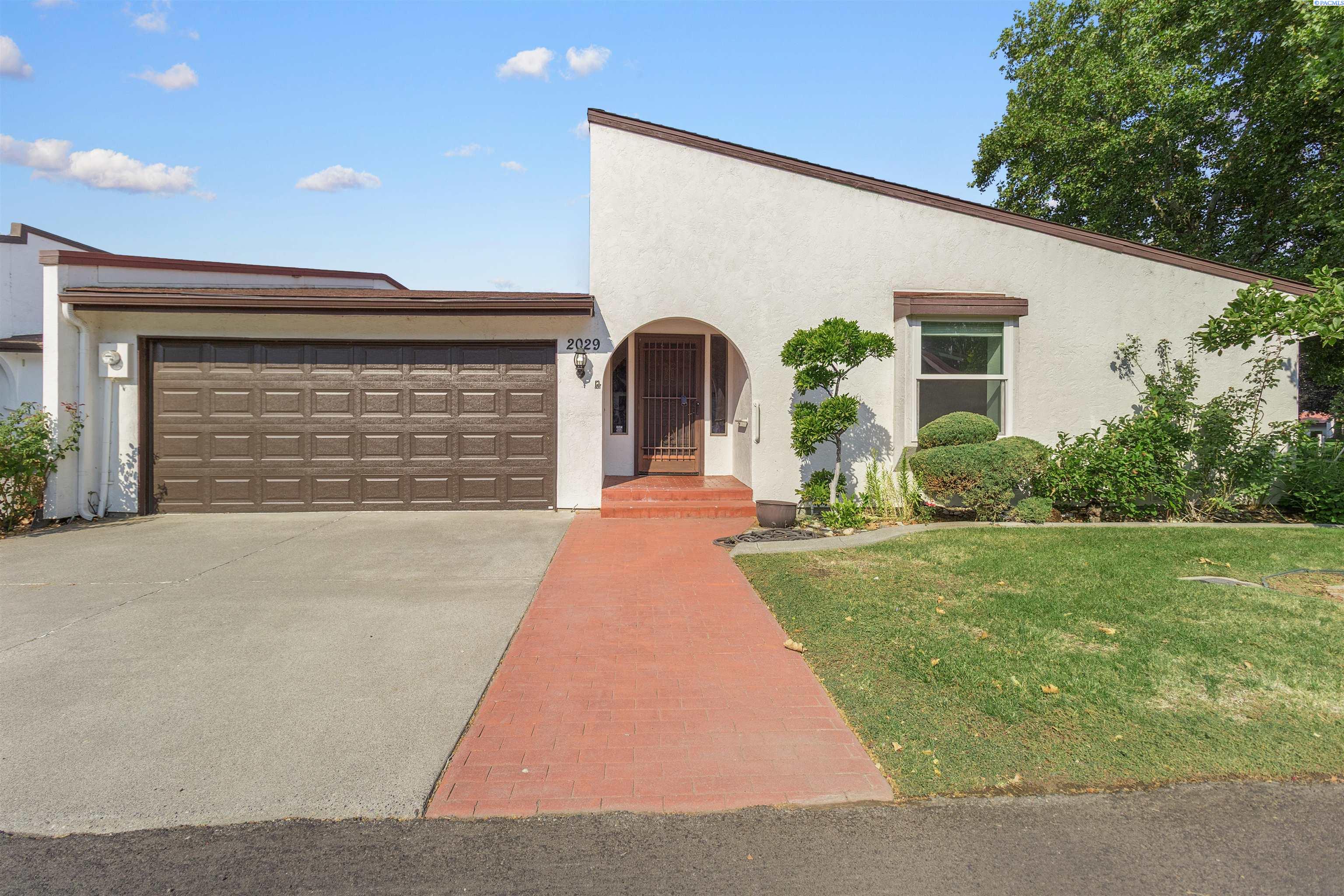 Weiskopf Court, Richland, Washington 99352, 2 Bedrooms Bedrooms, 0 ,2 BathroomsBathrooms,Condos/townhomes,For Sale,Weiskopf Court,0,287711