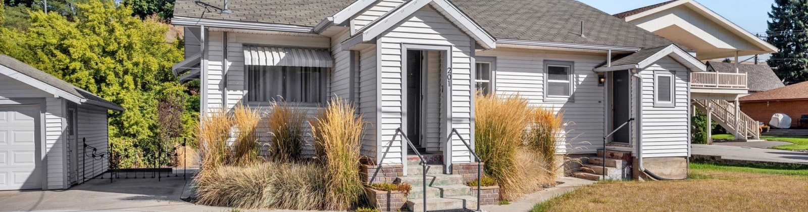 Cooper St, Colfax, Washington 99111, 3 Bedrooms Bedrooms, 0 ,2 BathroomsBathrooms,Houses,For Sale,Cooper St,0,287710