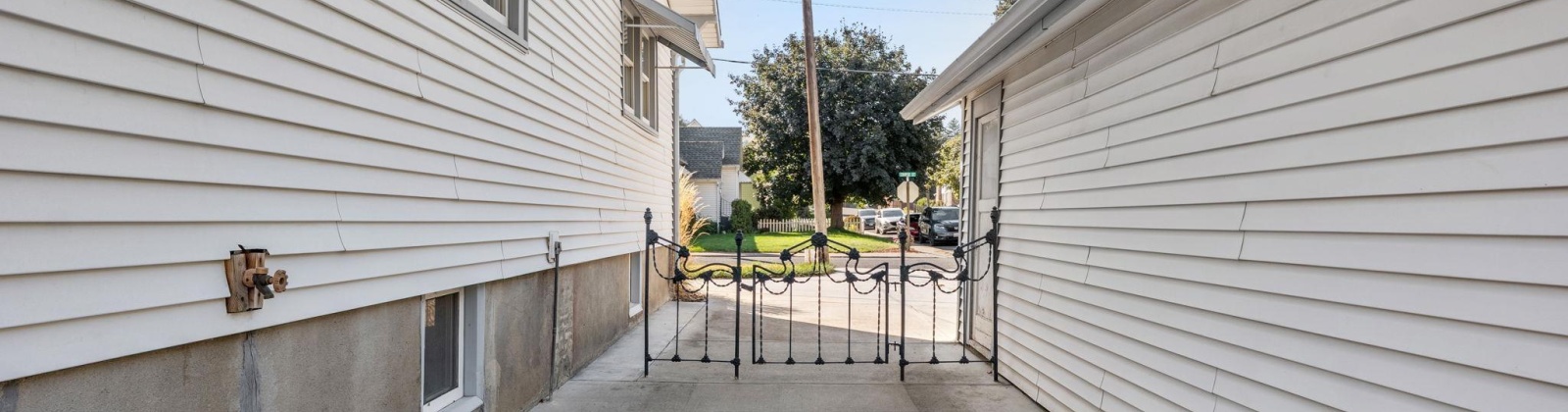 Cooper St, Colfax, Washington 99111, 3 Bedrooms Bedrooms, 0 ,2 BathroomsBathrooms,Houses,For Sale,Cooper St,0,287710