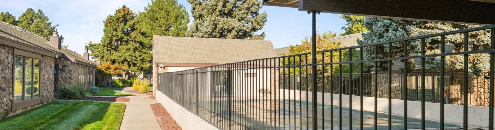 Klamath Ave, Kennewick, Washington 99336, 3 Bedrooms Bedrooms, 0 ,2 BathroomsBathrooms,Condos/townhomes,For Sale,Klamath Ave,0,287736