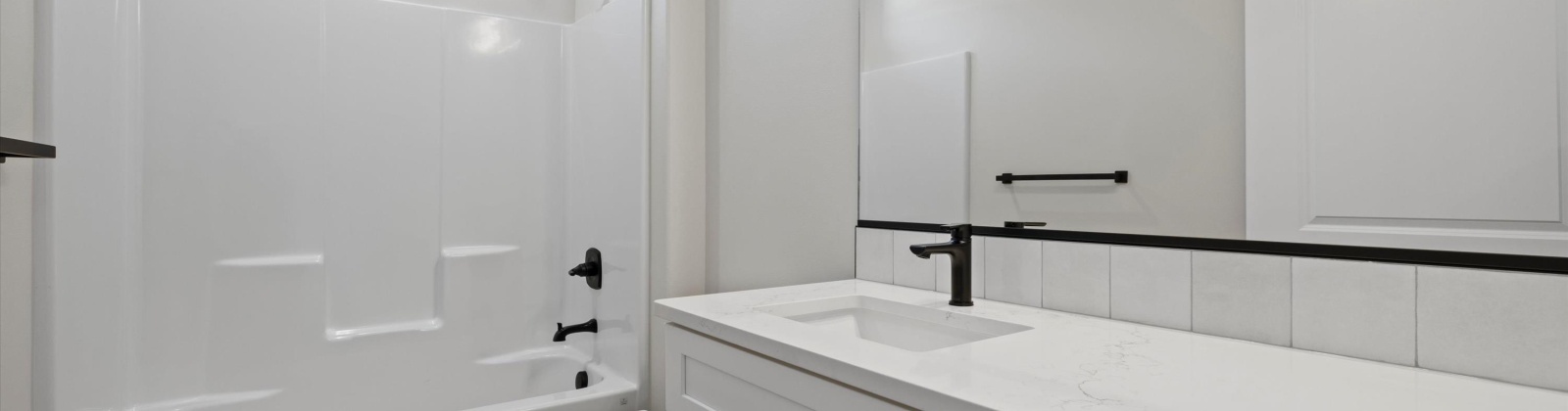 50th Ave, West Richland, Washington 99353, 3 Bedrooms Bedrooms, 0 ,2 BathroomsBathrooms,Condos/townhomes,For Sale,50th Ave,0,287730