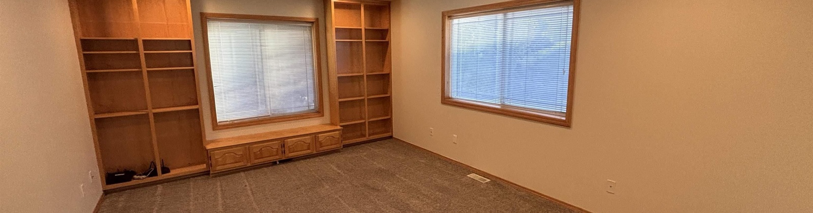 Wallingford, Pullman, Washington 99163, 3 Bedrooms Bedrooms, 0 ,3 BathroomsBathrooms,Houses,For Sale,Wallingford,0,287728