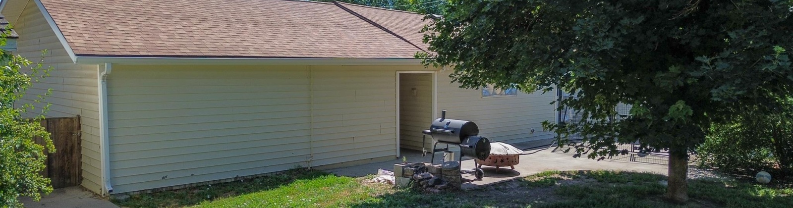 Oak St., Colfax, Washington 99111, 3 Bedrooms Bedrooms, 0 ,2 BathroomsBathrooms,Houses,For Sale,Oak St.,0,285862