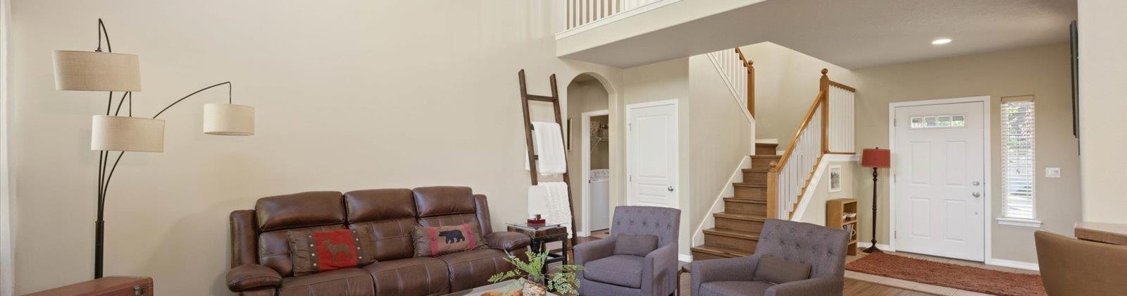 4th Place, Kennewick, Washington 99336, 4 Bedrooms Bedrooms, 0 ,3 BathroomsBathrooms,Houses,For Sale,4th Place,0,287725