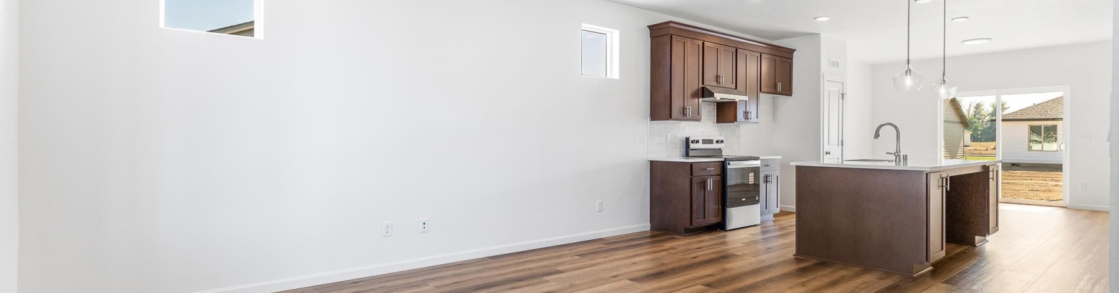 Amberly Ave, Grandview, Washington 98930, 3 Bedrooms Bedrooms, 0 ,2 BathroomsBathrooms,Houses,For Sale,Amberly Ave,0,287740