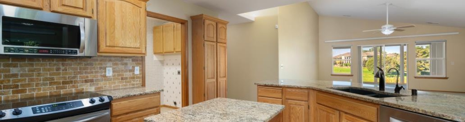 Irby St, Kennewick, Washington 99337, 3 Bedrooms Bedrooms, 0 ,2 BathroomsBathrooms,Houses,For Sale,Irby St,0,287741