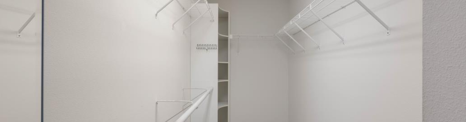 Irby St, Kennewick, Washington 99337, 3 Bedrooms Bedrooms, 0 ,2 BathroomsBathrooms,Houses,For Sale,Irby St,0,287741