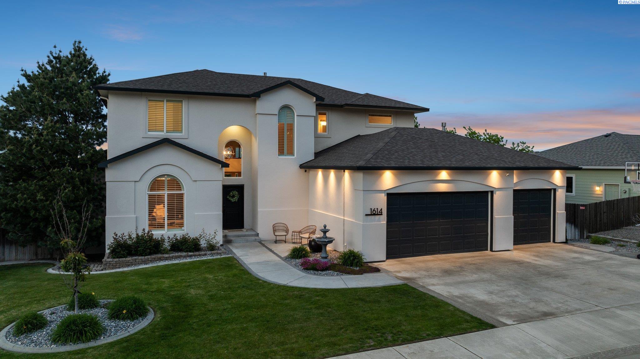 51st Avenue, Kennewick, Washington 99337, 4 Bedrooms Bedrooms, 0 ,5 BathroomsBathrooms,Houses,For Sale,51st Avenue,0,287750