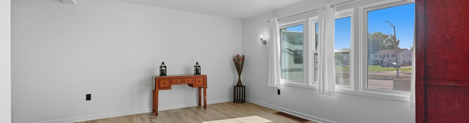 Swift Blvd, Richland, Washington 99352, 6 Bedrooms Bedrooms, 0 ,3 BathroomsBathrooms,Houses,For Sale,Swift Blvd,0,287751