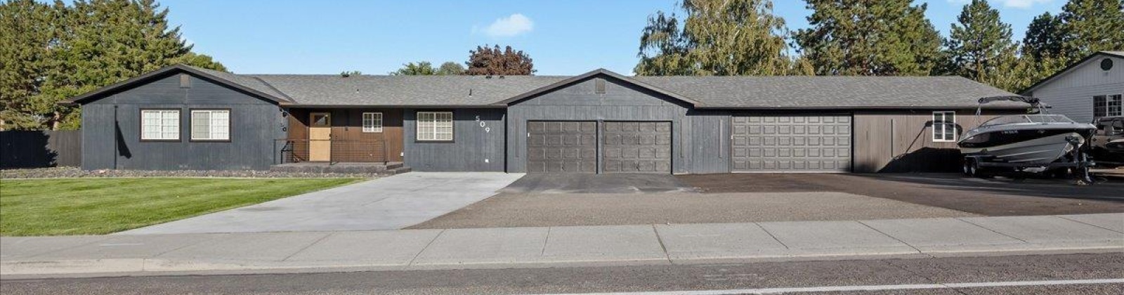 Kellogg St, Kennewick, Washington 99336, 4 Bedrooms Bedrooms, 0 ,2 BathroomsBathrooms,Houses,For Sale,Kellogg St,0,287767