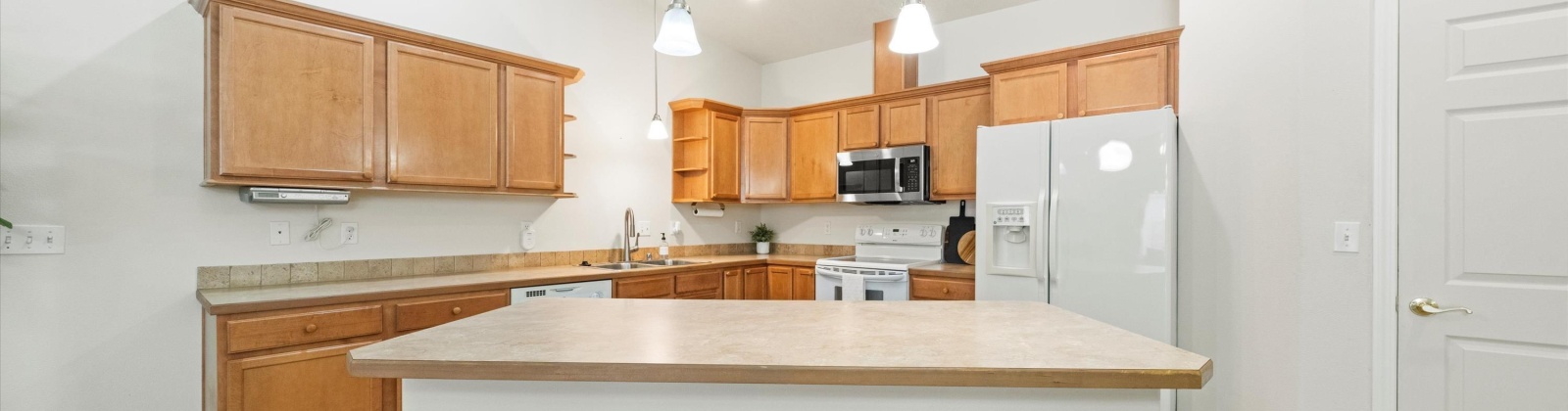 Mia Lane, Pasco, Washington 99301, 3 Bedrooms Bedrooms, 0 ,2 BathroomsBathrooms,Condos/townhomes,For Sale,Mia Lane,0,287768