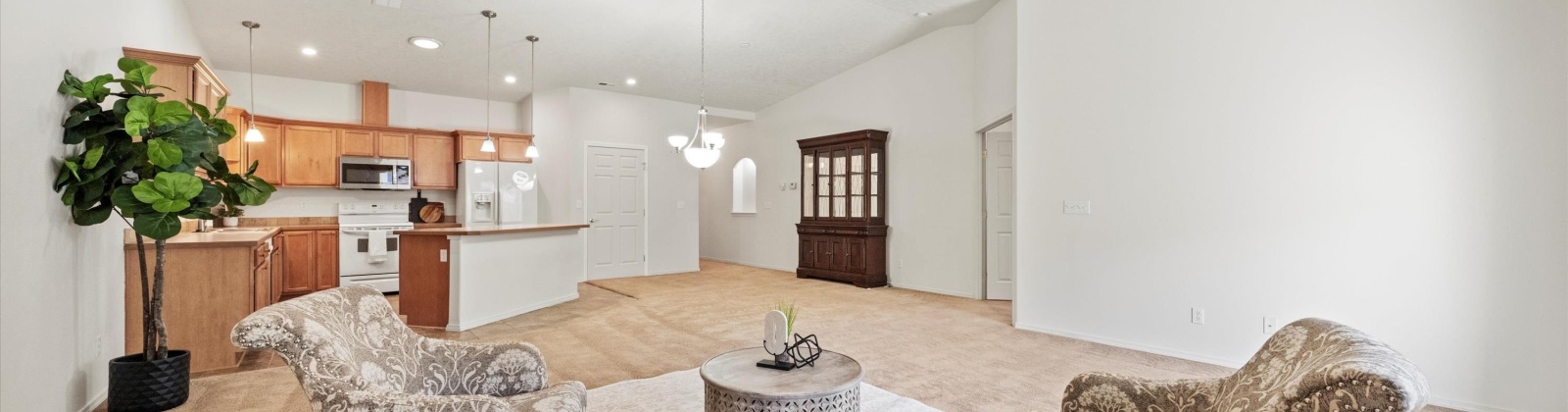 Mia Lane, Pasco, Washington 99301, 3 Bedrooms Bedrooms, 0 ,2 BathroomsBathrooms,Condos/townhomes,For Sale,Mia Lane,0,287768