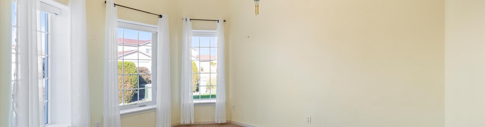 Mia Lane, Pasco, Washington 99301, 3 Bedrooms Bedrooms, 0 ,2 BathroomsBathrooms,Condos/townhomes,For Sale,Mia Lane,0,287768