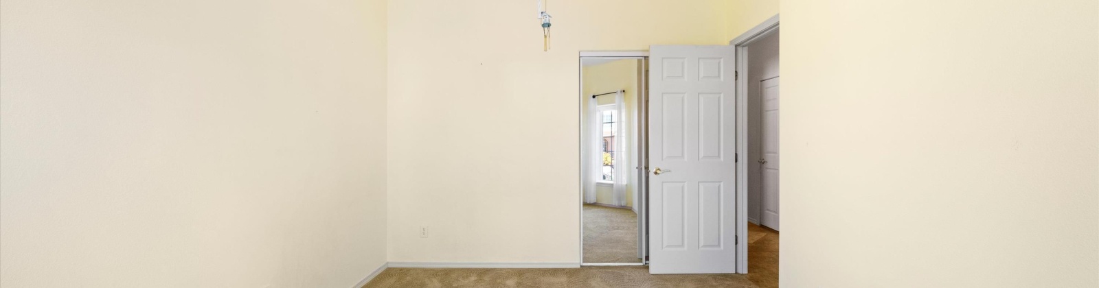 Mia Lane, Pasco, Washington 99301, 3 Bedrooms Bedrooms, 0 ,2 BathroomsBathrooms,Condos/townhomes,For Sale,Mia Lane,0,287768