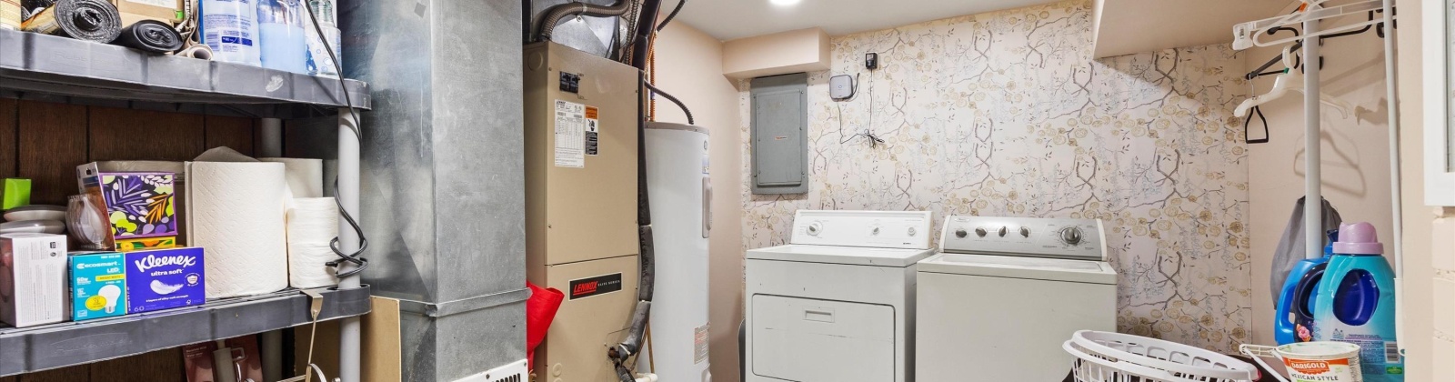 Mayfield Street, Kennewick, Washington 99336, 4 Bedrooms Bedrooms, 0 ,2 BathroomsBathrooms,Houses,For Sale,Mayfield Street,0,287773