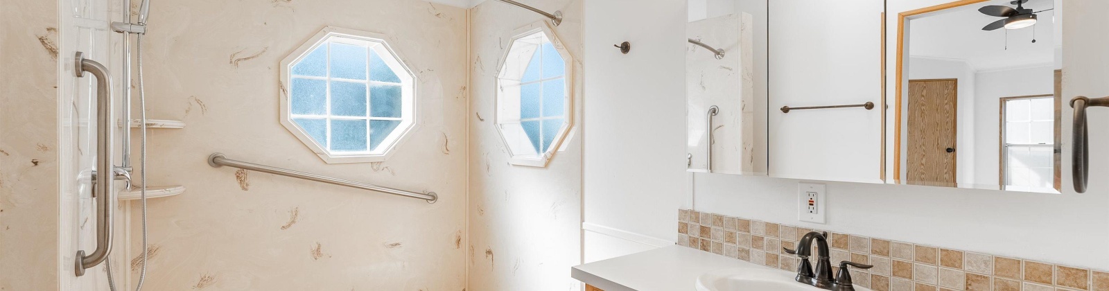 Clearwater #125, Kennewick, Washington 99336, 2 Bedrooms Bedrooms, 0 ,2 BathroomsBathrooms,For Sale,Clearwater #125,0,287790