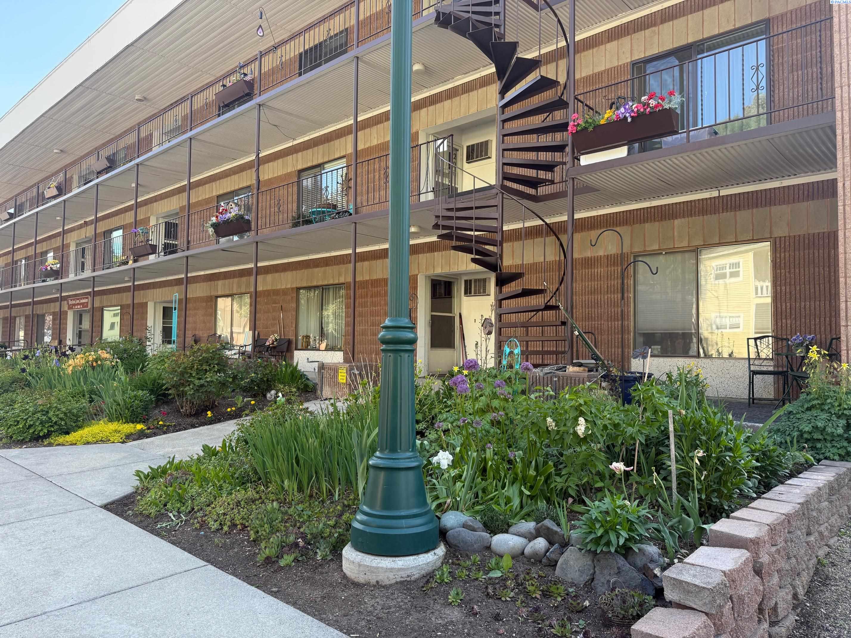 Mill #307, Colfax, Washington 99111, 2 Bedrooms Bedrooms, 0 ,1 BathroomBathrooms,Condos/townhomes,For Sale,Mill #307,0,287776