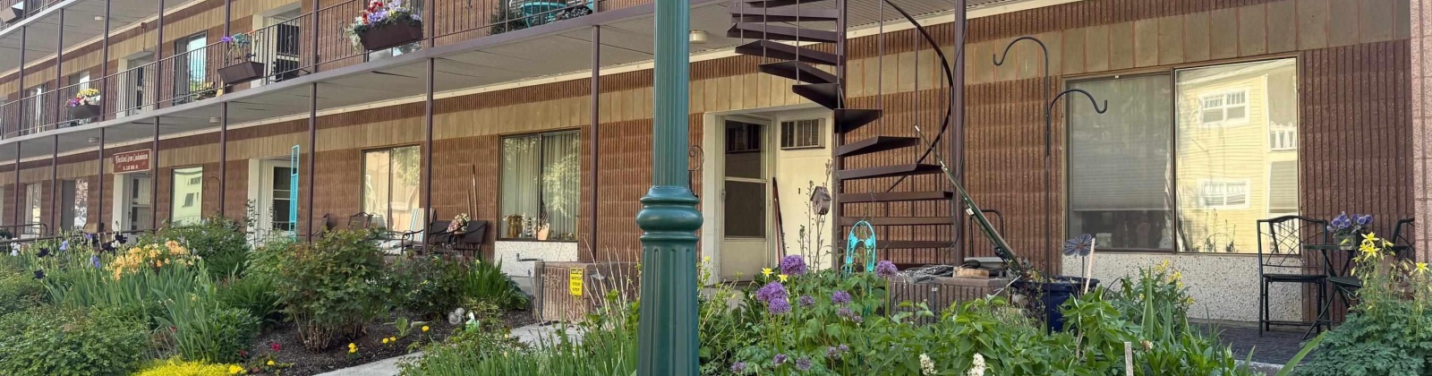 Mill #307, Colfax, Washington 99111, 2 Bedrooms Bedrooms, 0 ,1 BathroomBathrooms,Condos/townhomes,For Sale,Mill #307,0,287776