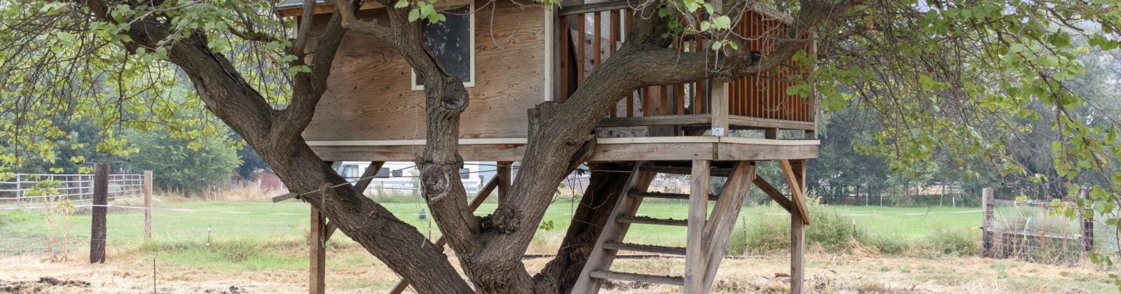 Game Farm Road, Kennewick, Washington 99336, 5 Bedrooms Bedrooms, 0 ,2 BathroomsBathrooms,Houses,For Sale,Game Farm Road,0,287458