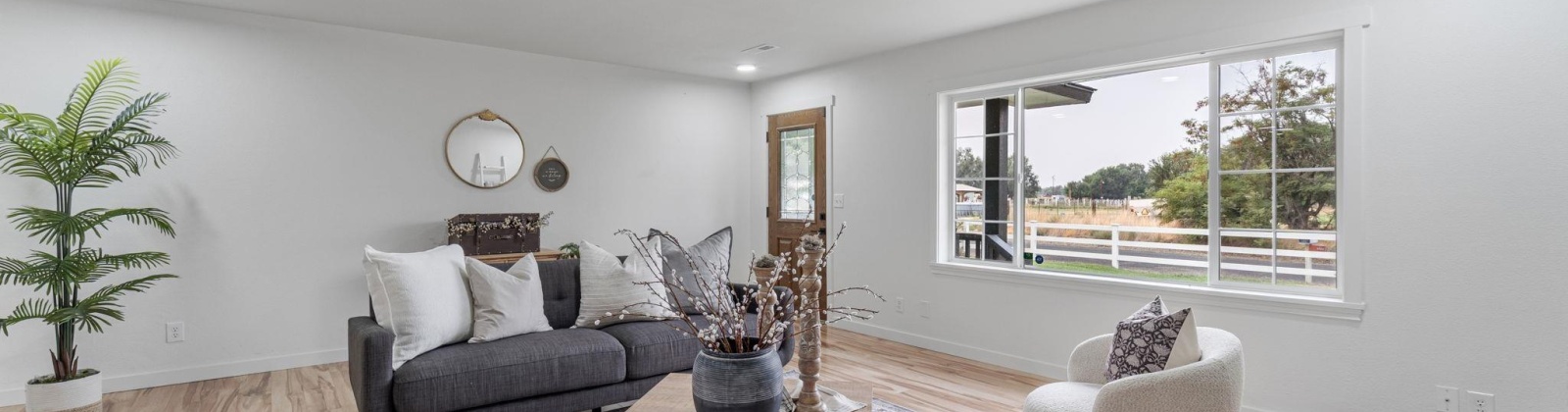 Game Farm Road, Kennewick, Washington 99336, 5 Bedrooms Bedrooms, 0 ,2 BathroomsBathrooms,Houses,For Sale,Game Farm Road,0,287458