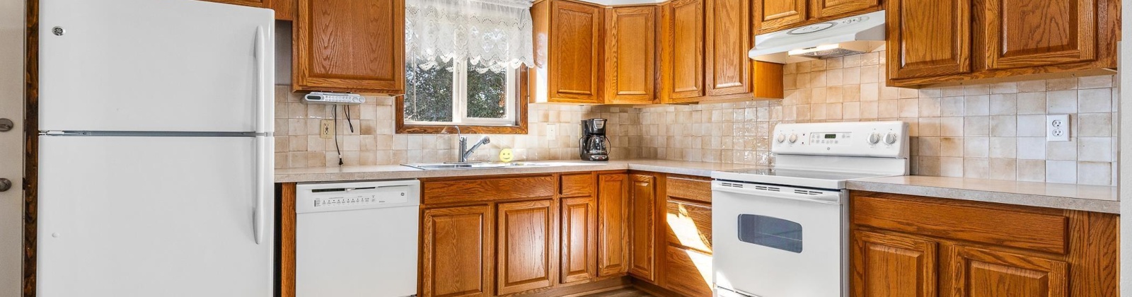 Ella Street, Pasco, Washington 99301, 4 Bedrooms Bedrooms, 0 ,2 BathroomsBathrooms,Houses,For Sale,Ella Street,0,287798