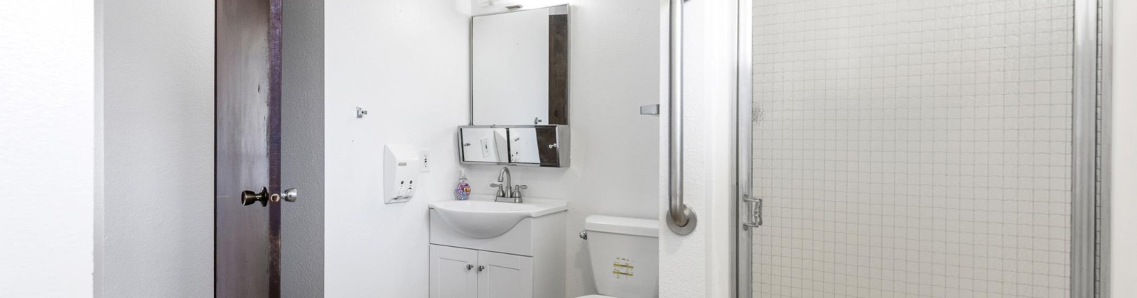 Ella Street, Pasco, Washington 99301, 4 Bedrooms Bedrooms, 0 ,2 BathroomsBathrooms,Houses,For Sale,Ella Street,0,287798