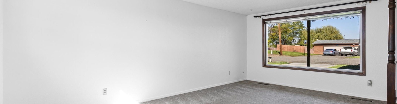 Ella Street, Pasco, Washington 99301, 4 Bedrooms Bedrooms, 0 ,2 BathroomsBathrooms,Houses,For Sale,Ella Street,0,287798