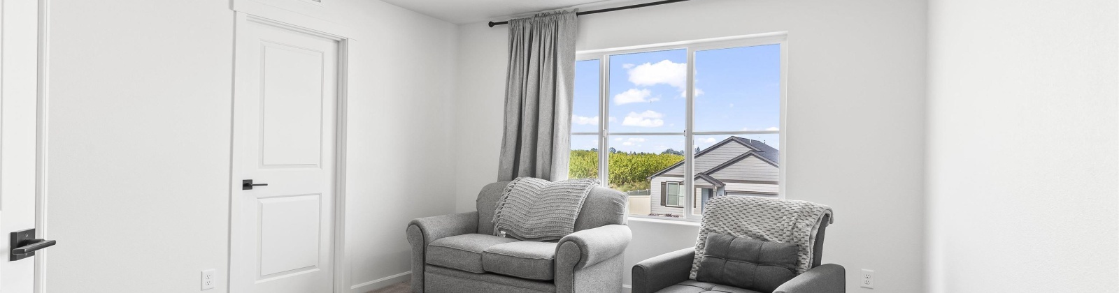 Pearl Ave, Grandview, Washington 98930, 3 Bedrooms Bedrooms, 0 ,3 BathroomsBathrooms,Houses,For Sale,Pearl Ave,0,287797