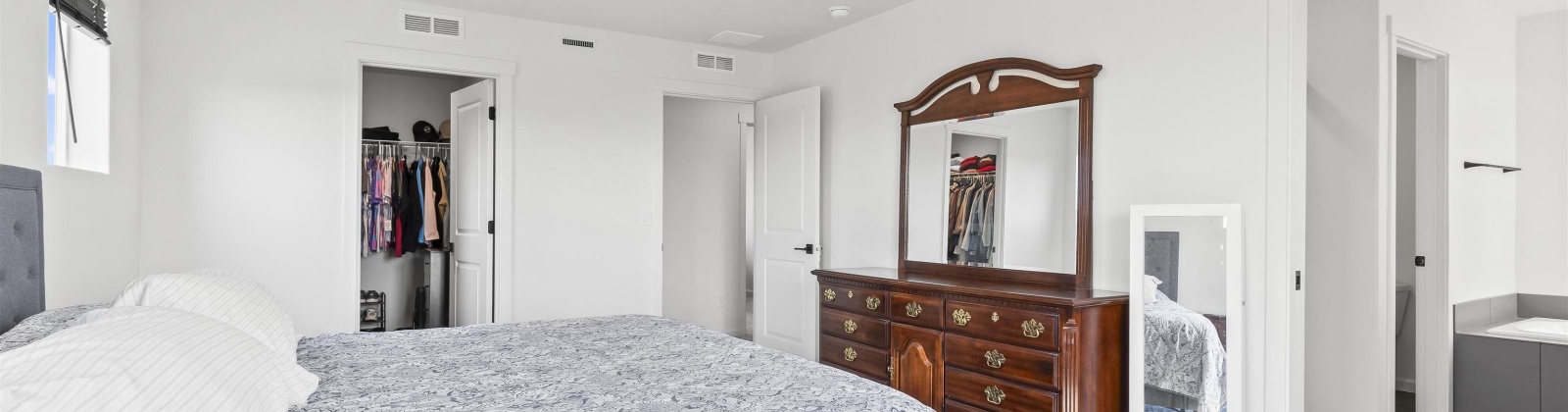 Pearl Ave, Grandview, Washington 98930, 3 Bedrooms Bedrooms, 0 ,3 BathroomsBathrooms,Houses,For Sale,Pearl Ave,0,287797