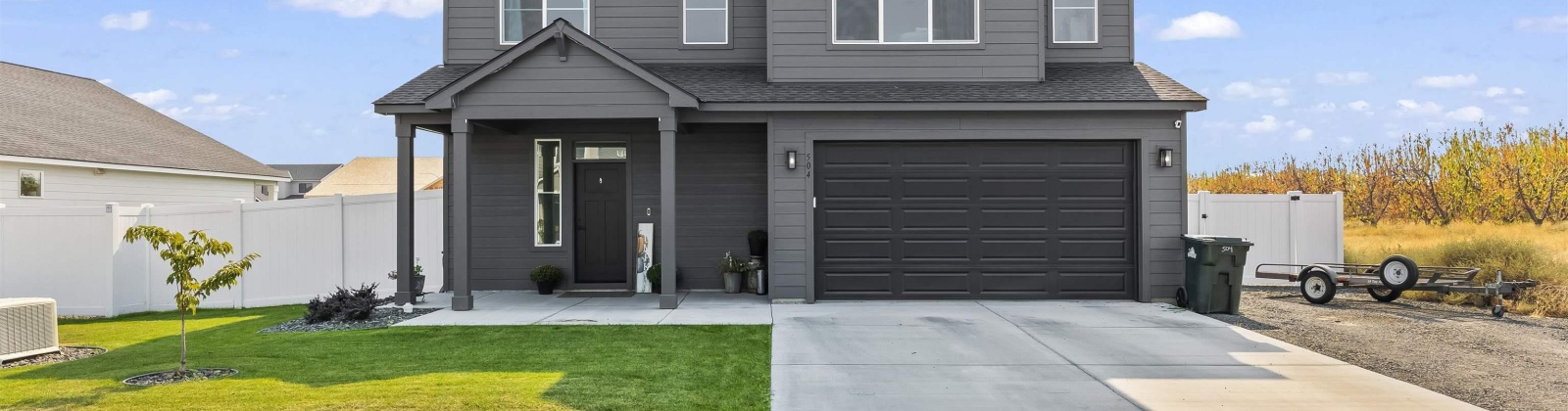 Pearl Ave, Grandview, Washington 98930, 3 Bedrooms Bedrooms, 0 ,3 BathroomsBathrooms,Houses,For Sale,Pearl Ave,0,287797