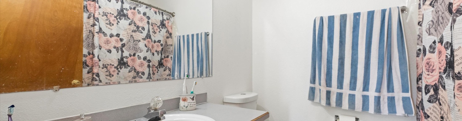 1st Ave, Kennewick, Washington 99336, 3 Bedrooms Bedrooms, 0 ,2 BathroomsBathrooms,Houses,For Sale,1st Ave,0,287796